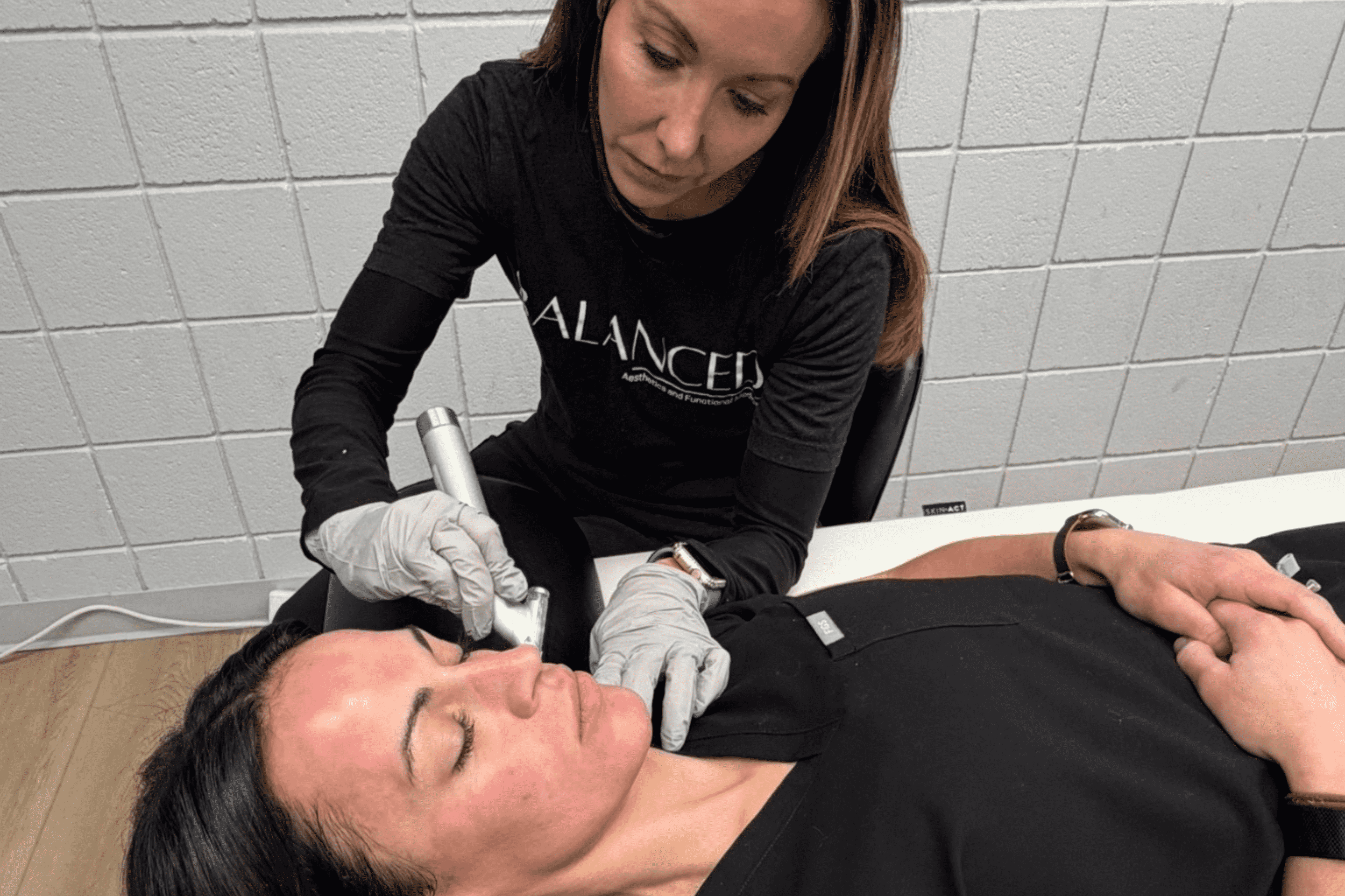 beautiful-woman-getting-facial-skincare-treatment-2026-01-08-22-36-53-utc